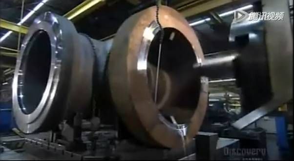 比人還大的大型閥門是怎么制造出來的？-
